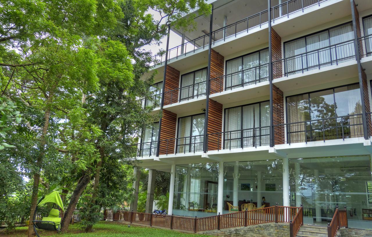 Hotel Rain Tree By Oak Ray Tissamaharama Zewnętrze zdjęcie